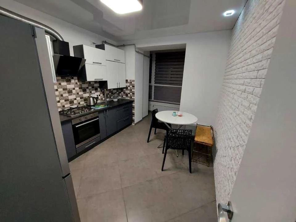 Apartment. Bogdan Khmelnytsky Street, Lviv