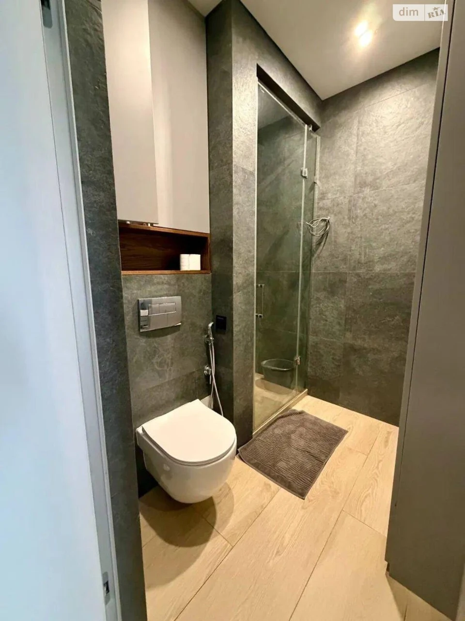 Long-Term Rental, 3-Bedroom Apartment in Comfort Town
