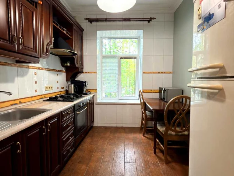 Apartment. Michael Hrushevsky Street, Kyiv