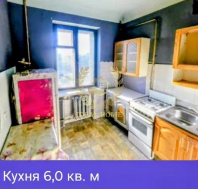 Продаж 2 к. квартира 45,5 м2 Дніпровський район метро Черніг