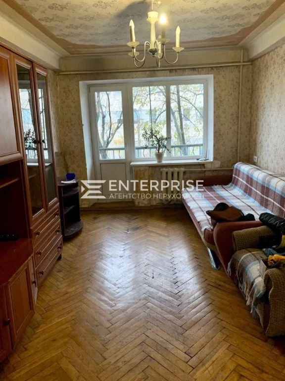 Без % Продаж 2к. квартири, вул. О. Тихого, м. Шулявська, Бер