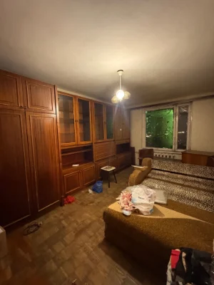 продаж Березняки, Серафимовича 5, 2 кім. 45кв.м, 44500у.е