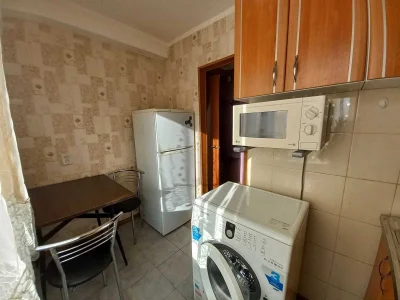 Продам гарненьку 1кімнатну квартиру на метро Оболонь