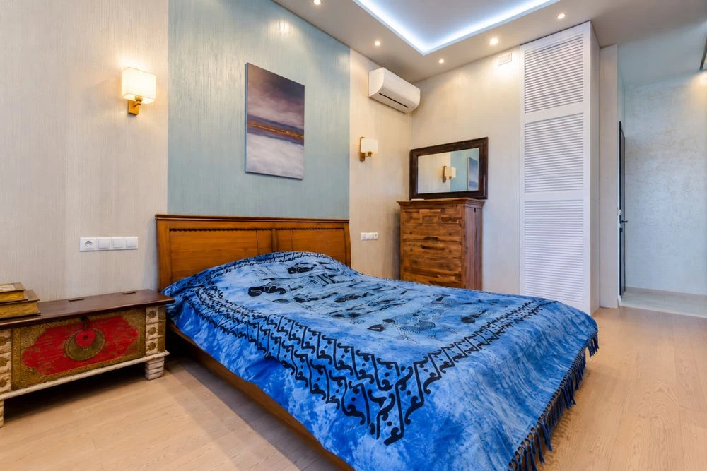 Продаж 3к квартири ЖК Новопечерські Липки  вул. Андрія Верхо