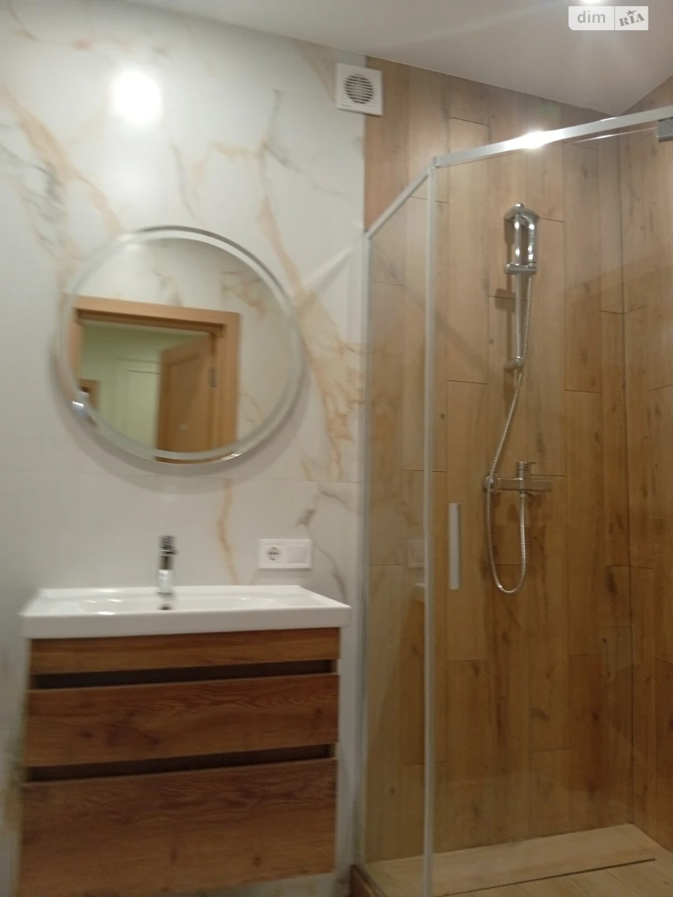 Long-Term Rental Apartment, Podil'