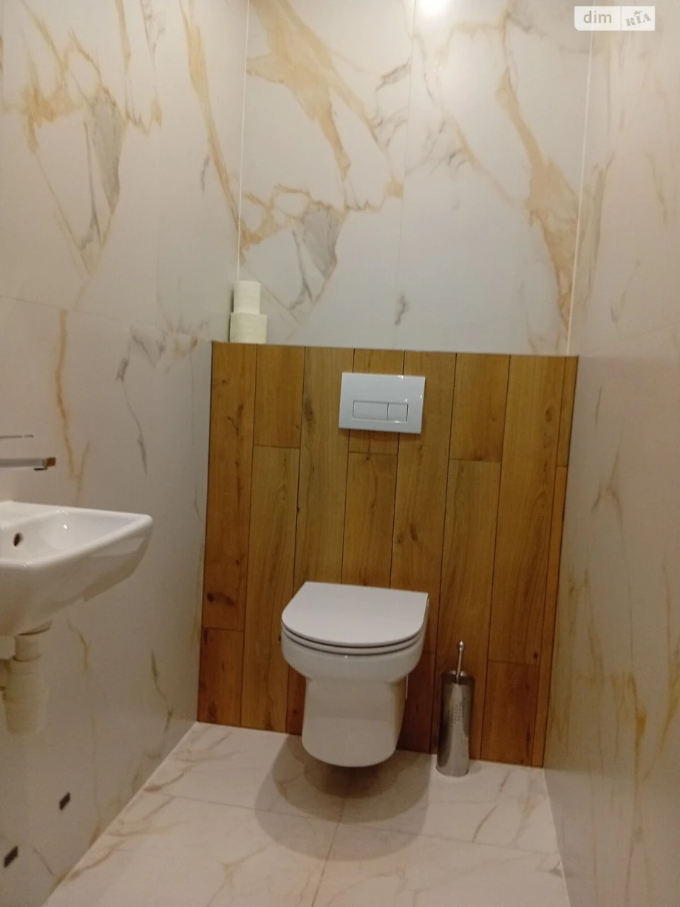 Long-Term Rental Apartment, Podil'