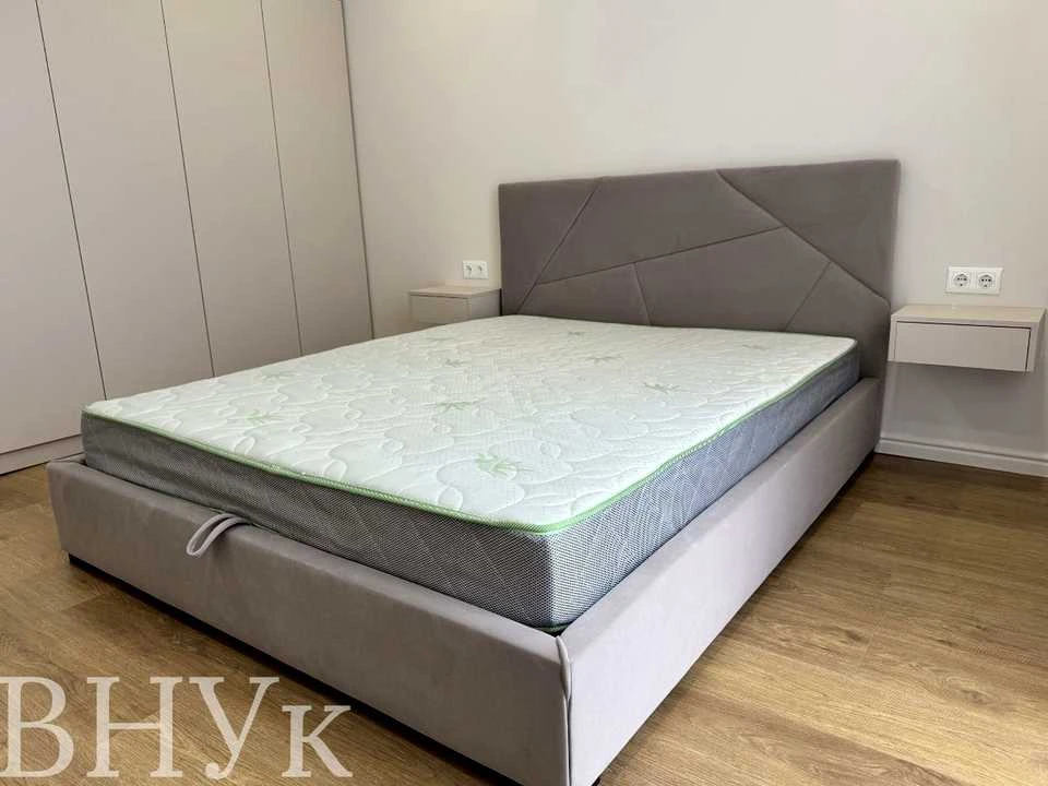 Квартира. Ужгород, Капушанська вулиця