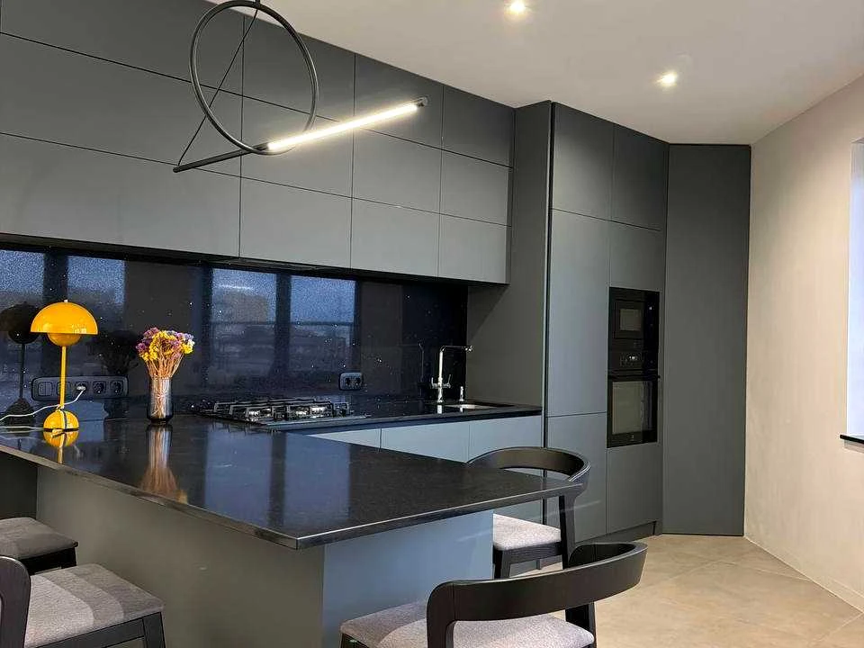 Apartment. Vasyl Yeroshenko Street, Lviv