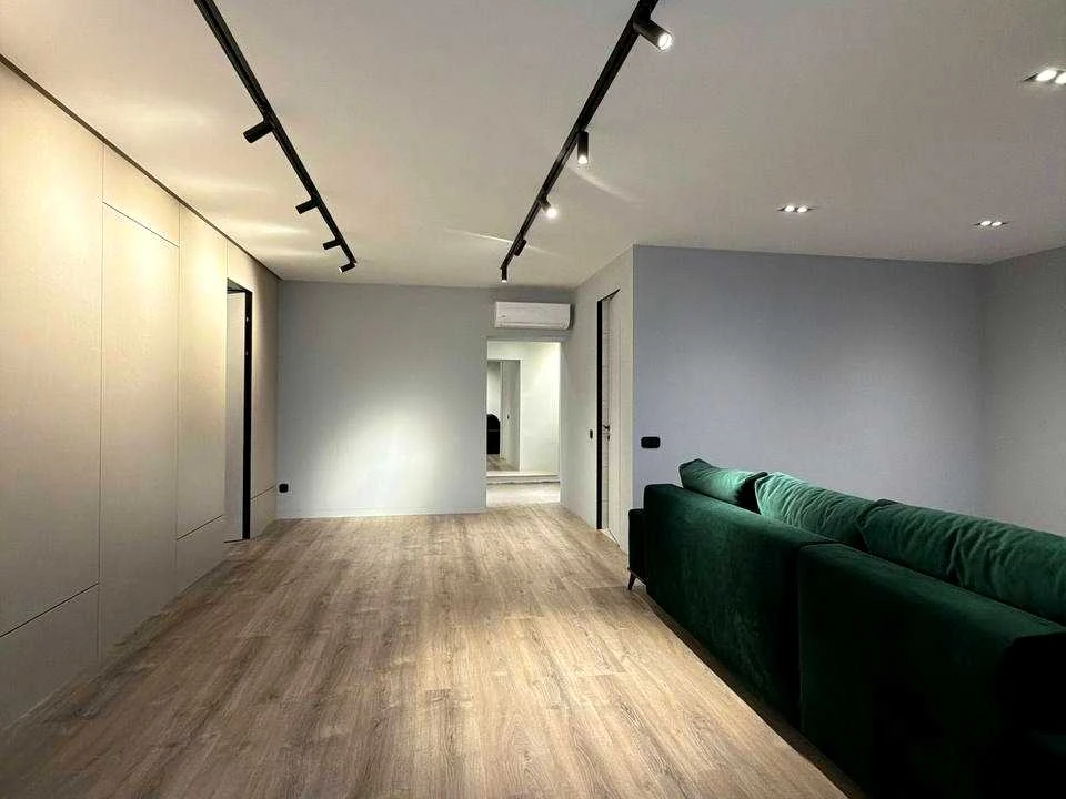 Apartment. Vasyl Yeroshenko Street, Lviv
