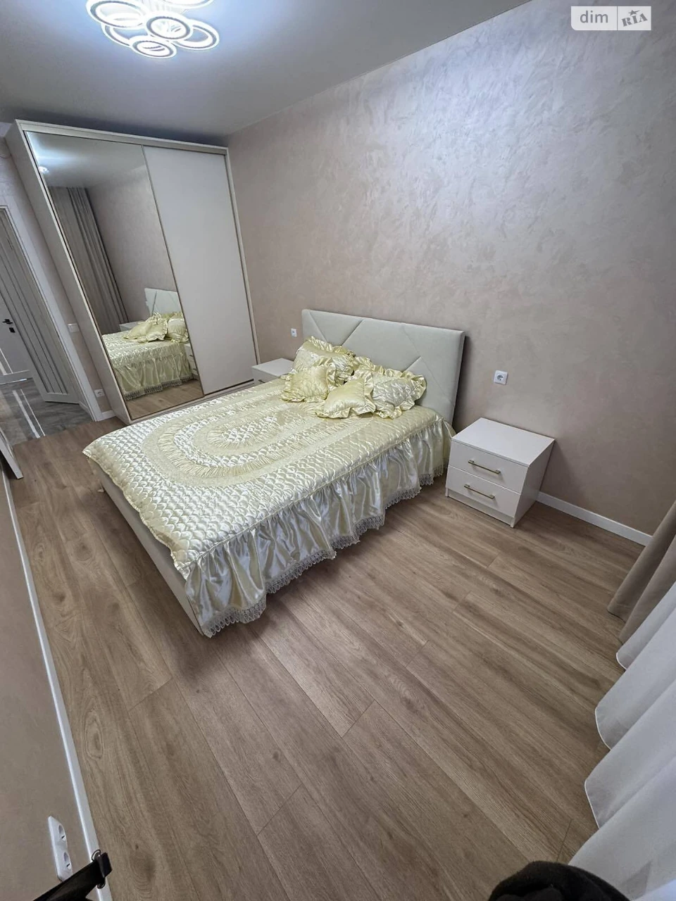 Long-Term Rental Apartment Santa Barbara