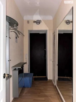 Long-Term Rental Apartment, Podil