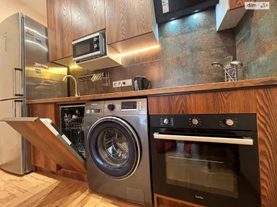 Long-Term Rental Apartment, Holosiiv