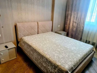 Квартира. Київ, Казарменна вул.