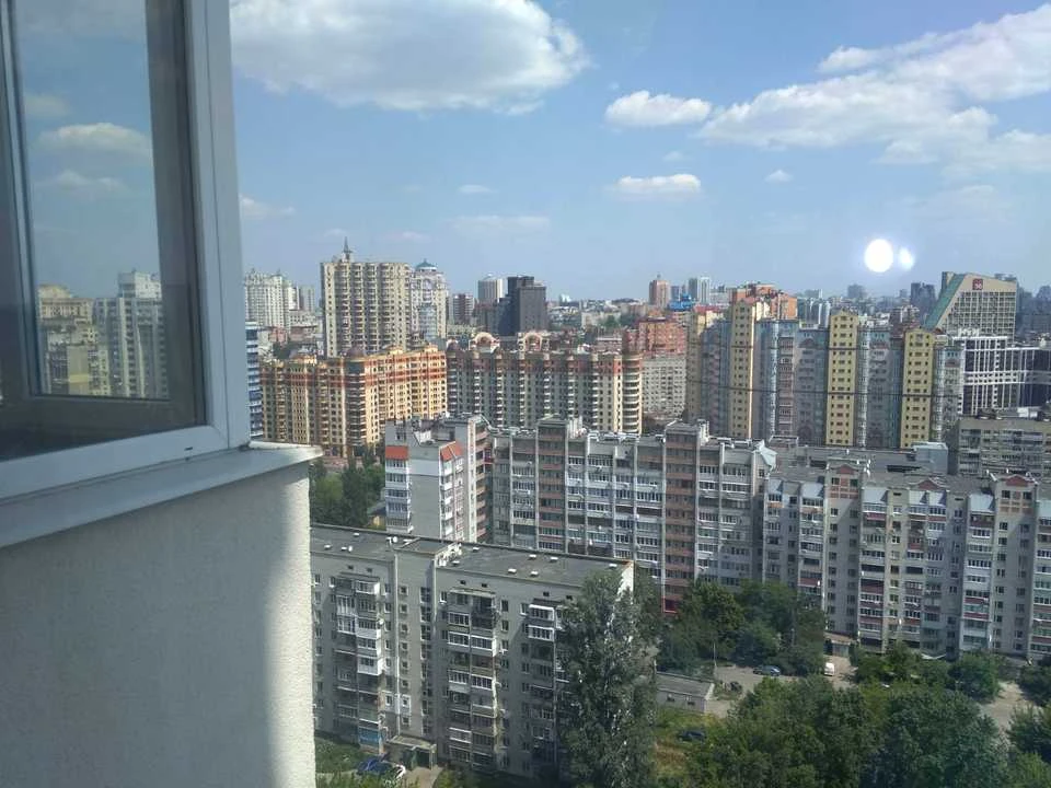 Квартира. Київ, Казарменна вул.