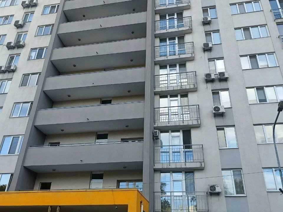 Квартира. Київ, Казарменна вул.