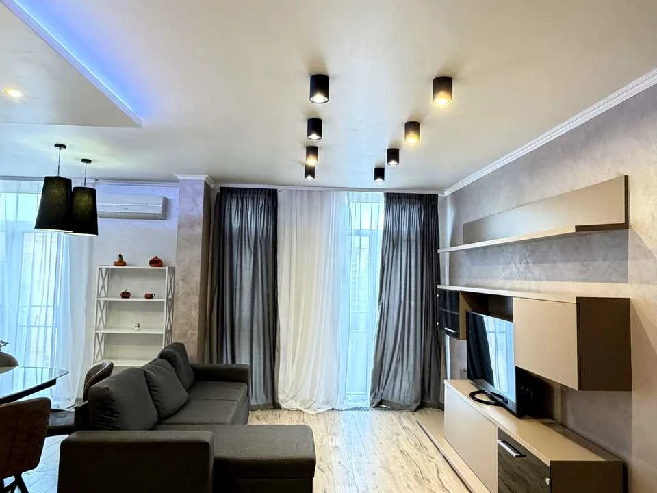 Квартира. Київ, Регенераторна вул.