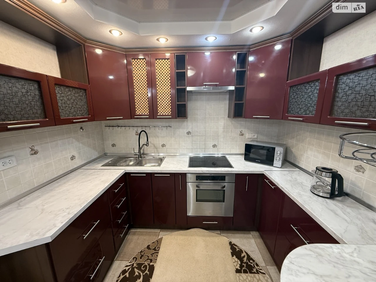 Long-Term Rental Apartment, Left Bank