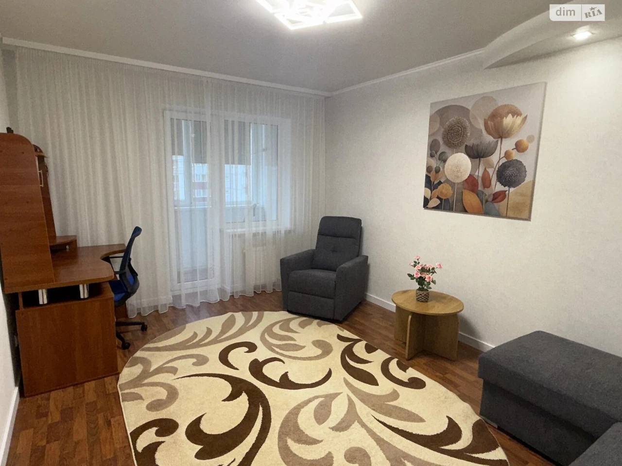 Long-Term Rental Apartment, Left Bank