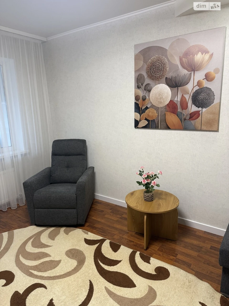 Long-Term Rental Apartment, Left Bank