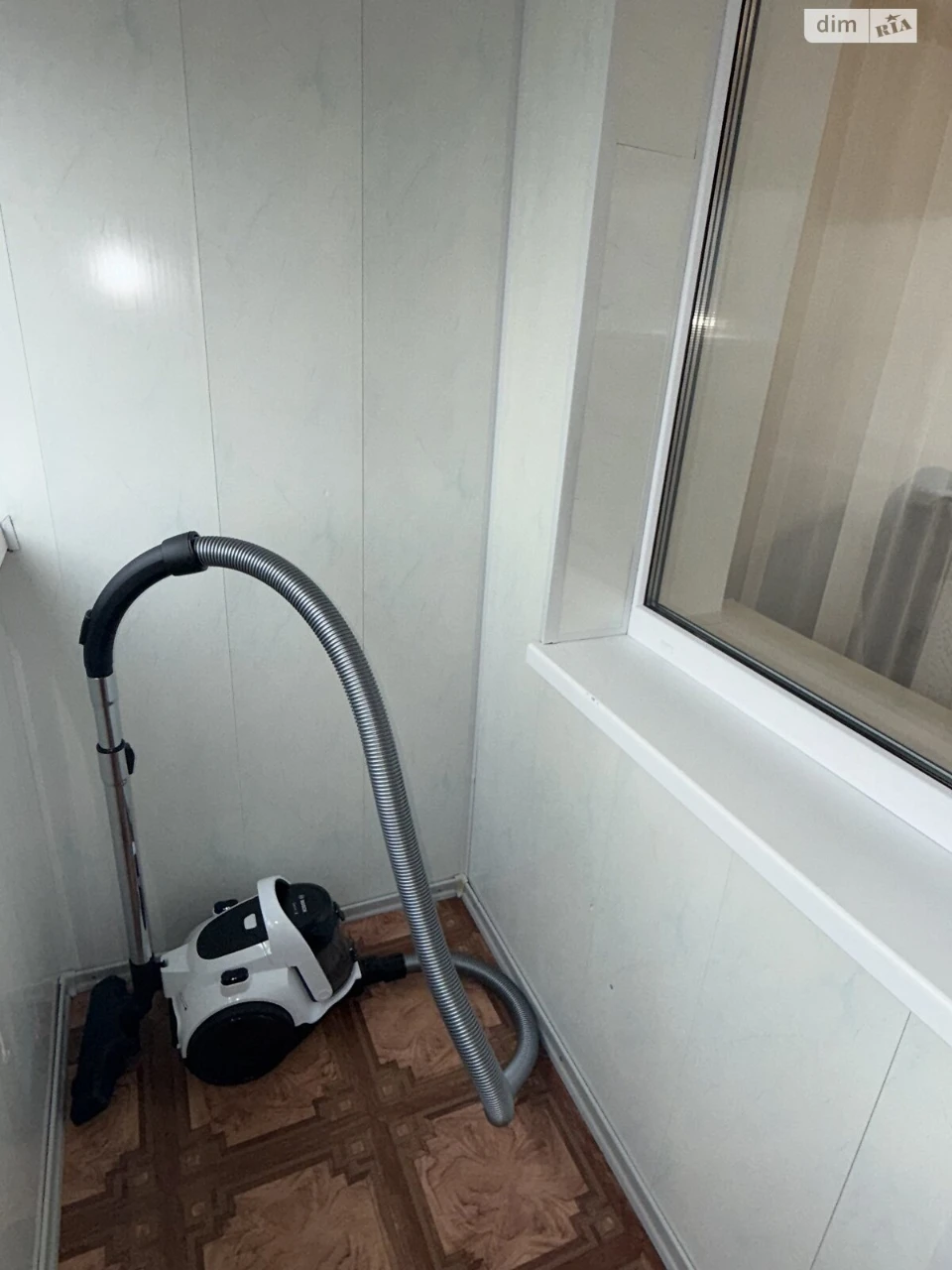 Long-Term Rental Apartment, Left Bank