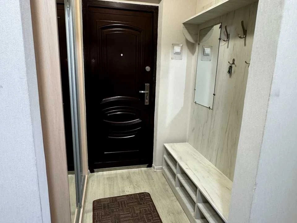 Квартира. вулиця Максимовича, Київ