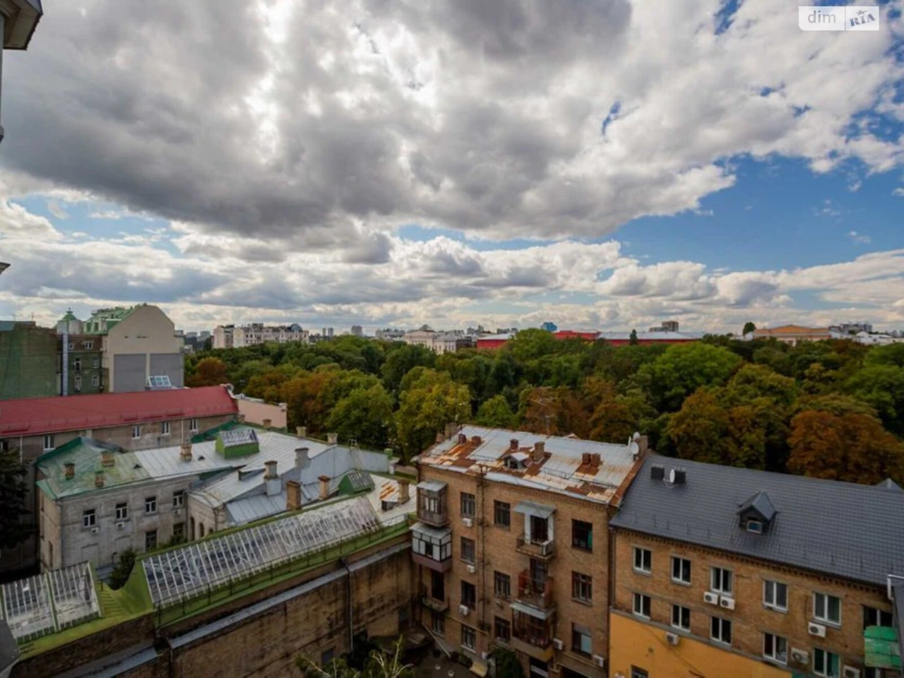 Apartment for Sale in Шевchenkivsky District