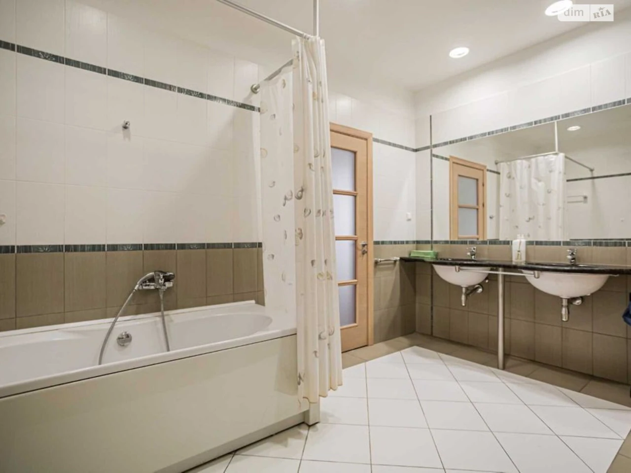 Apartment for Sale in Шевchenkivsky District