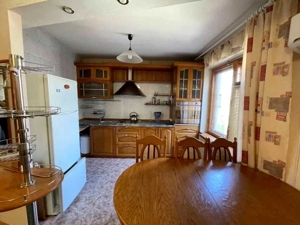 Apartment. Dnipro, Menachem-Mendel Schneerson st.