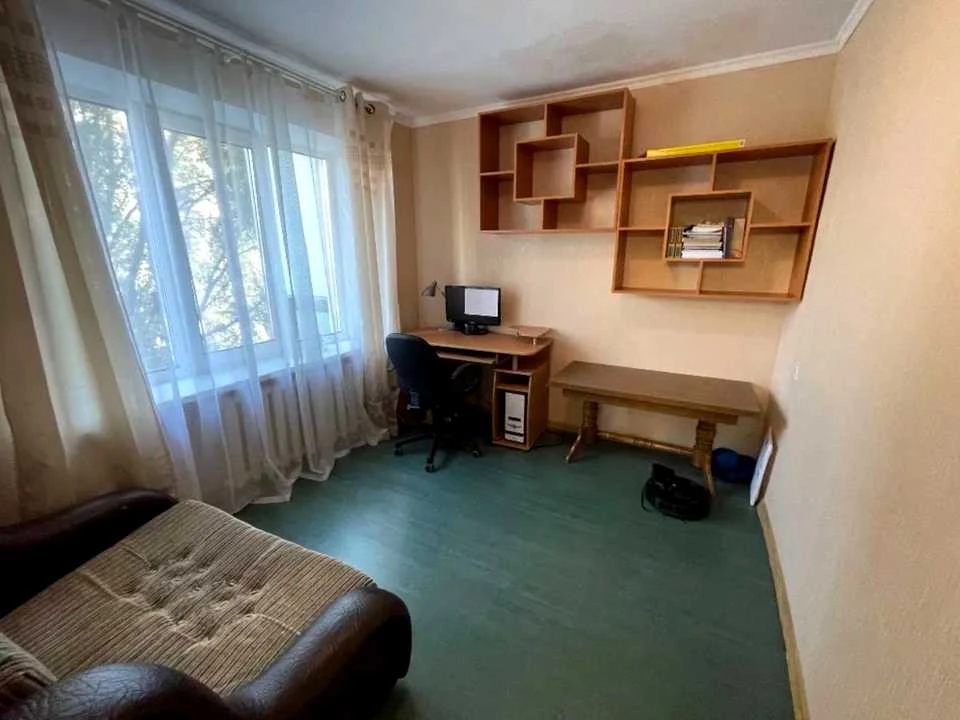 Apartment. Dnipro, Menachem-Mendel Schneerson st.