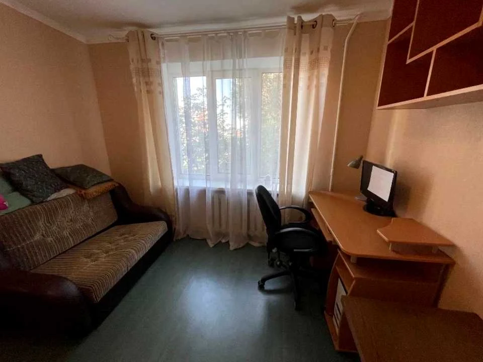 Apartment. Dnipro, Menachem-Mendel Schneerson st.