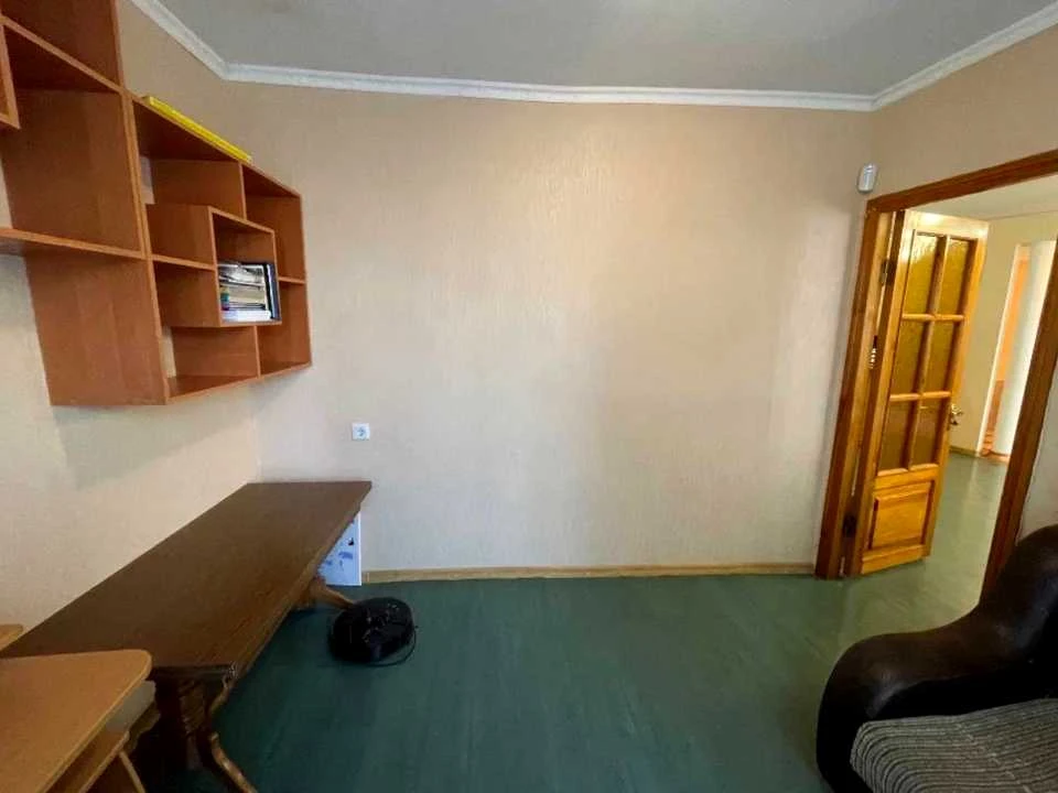 Apartment. Dnipro, Menachem-Mendel Schneerson st.