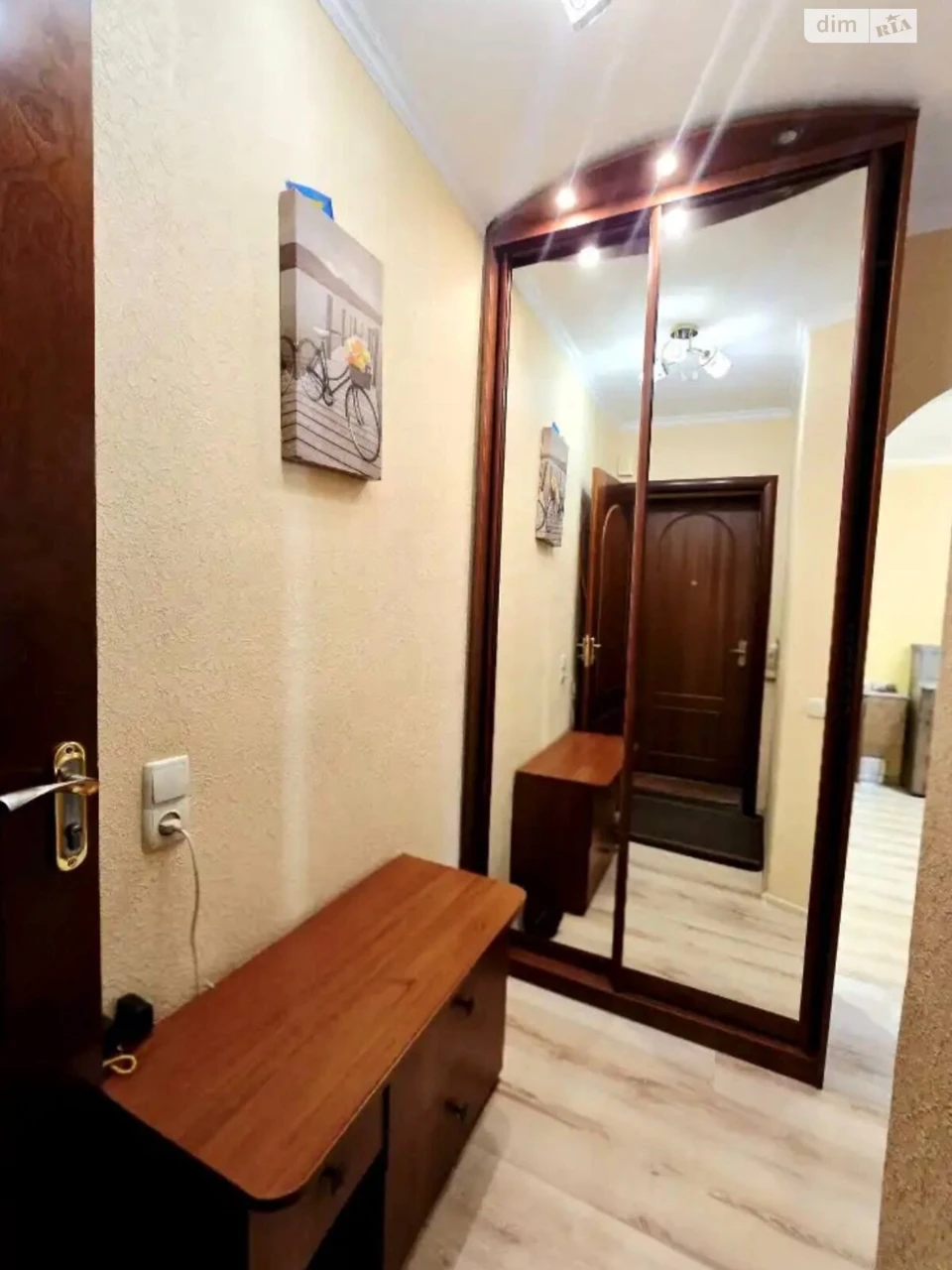 Продается Квартира, Проспект Поля