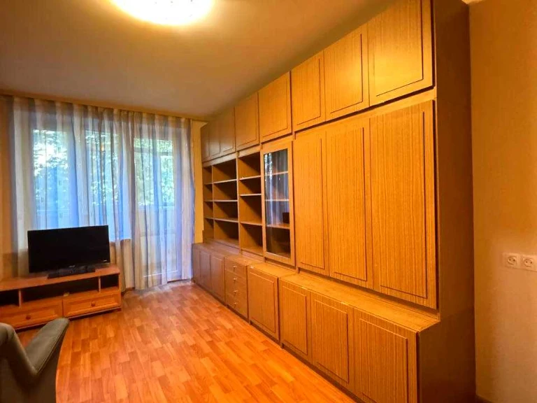 Квартира. Харьков, улица Гвардейцев-Широнинцев