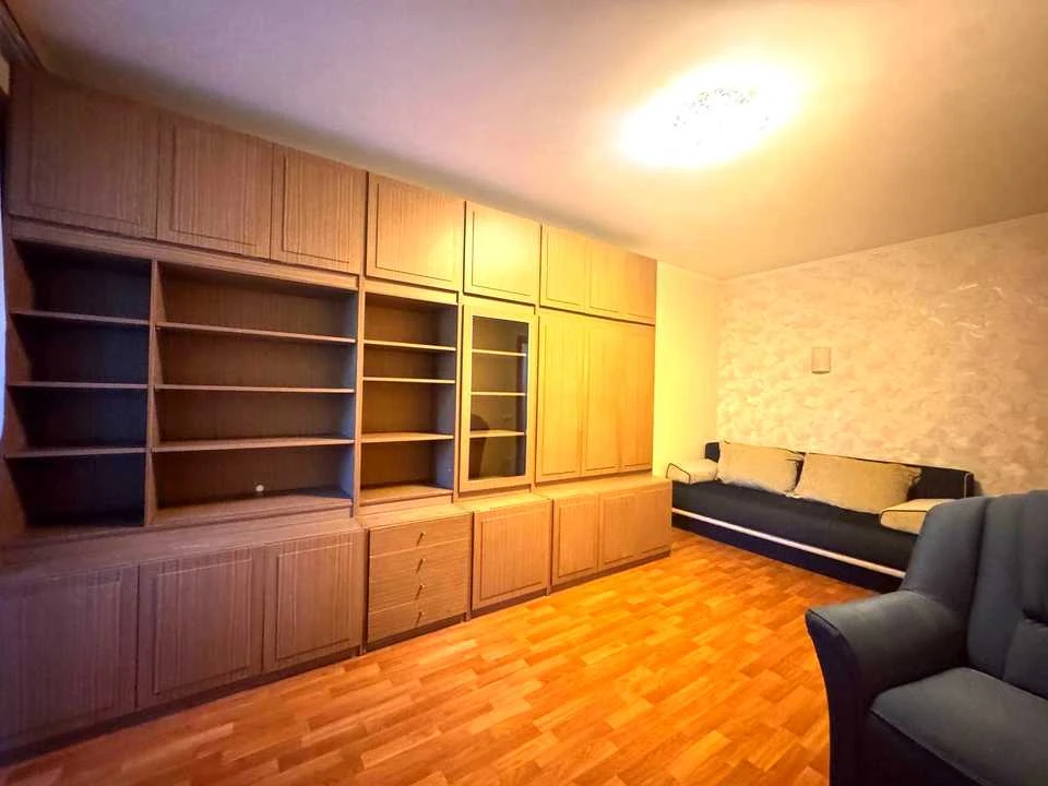 Квартира. Харьков, улица Гвардейцев-Широнинцев