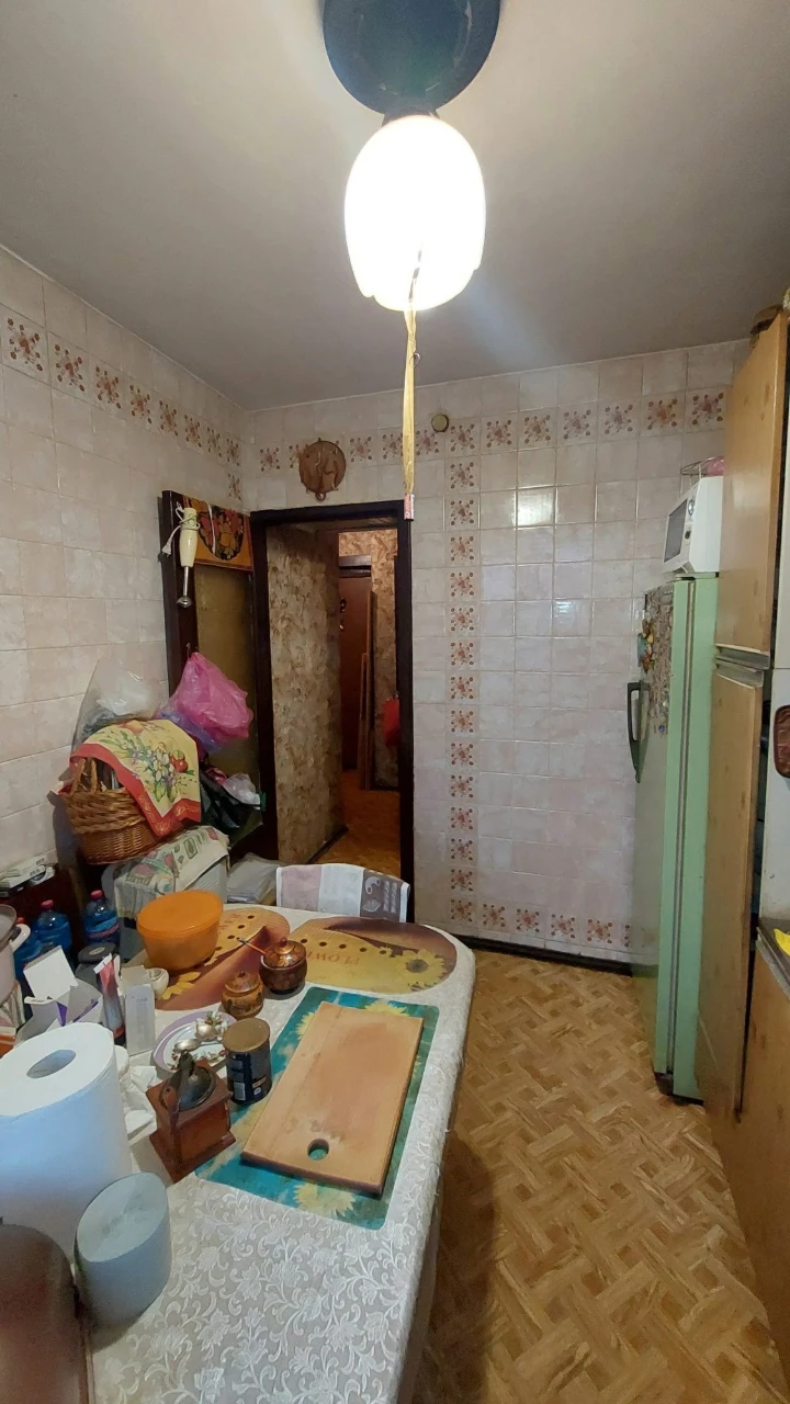Продам 2 кімнатну квартиру. Вул. Посмітного. Море. Цегляний