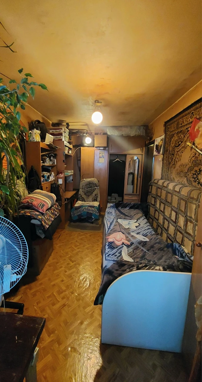 Продам 2 кімнатну квартиру. Вул. Посмітного. Море. Цегляний