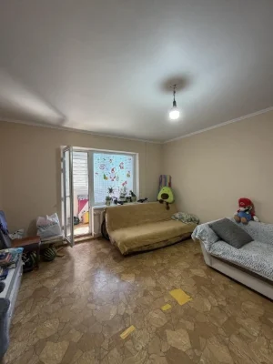 Продам 3-к квартиру з ремонтом на Кримській, сел. Котовськог