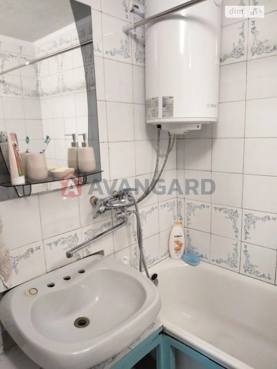 Sale of 1-room apartment in Oleksandrivsky district, вул Zapozhyska, 2.
