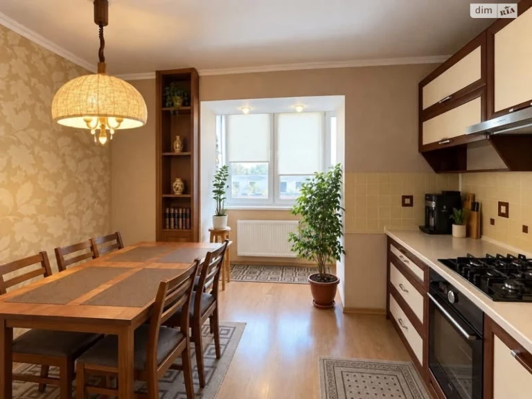 Sale of Apartment Near Estate