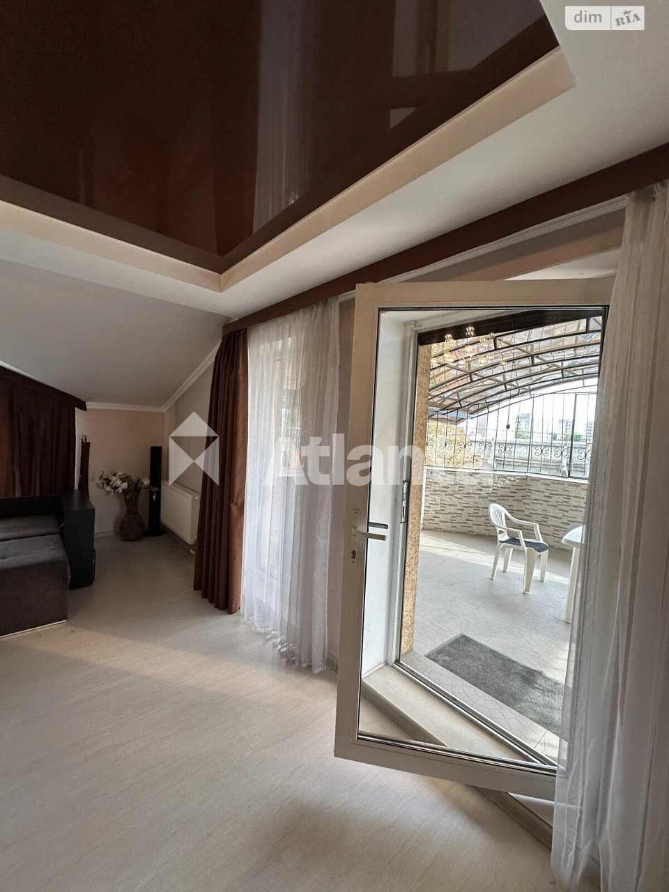 Long-Term Rental Apartment Near Zamost