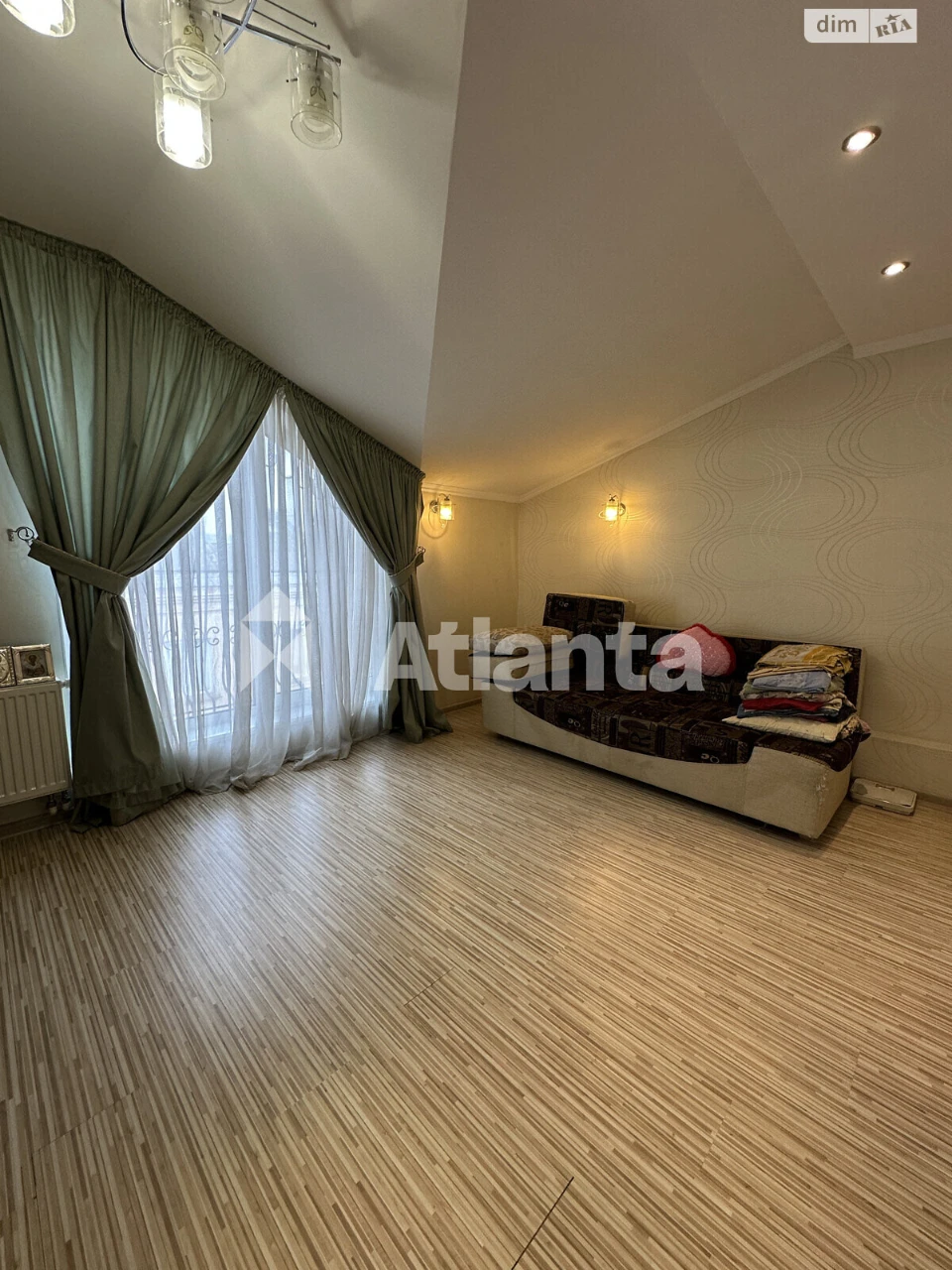 Long-Term Rental Apartment Near Zamost