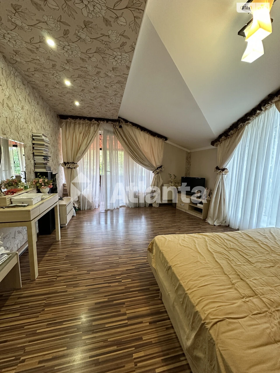 Long-Term Rental Apartment Near Zamost