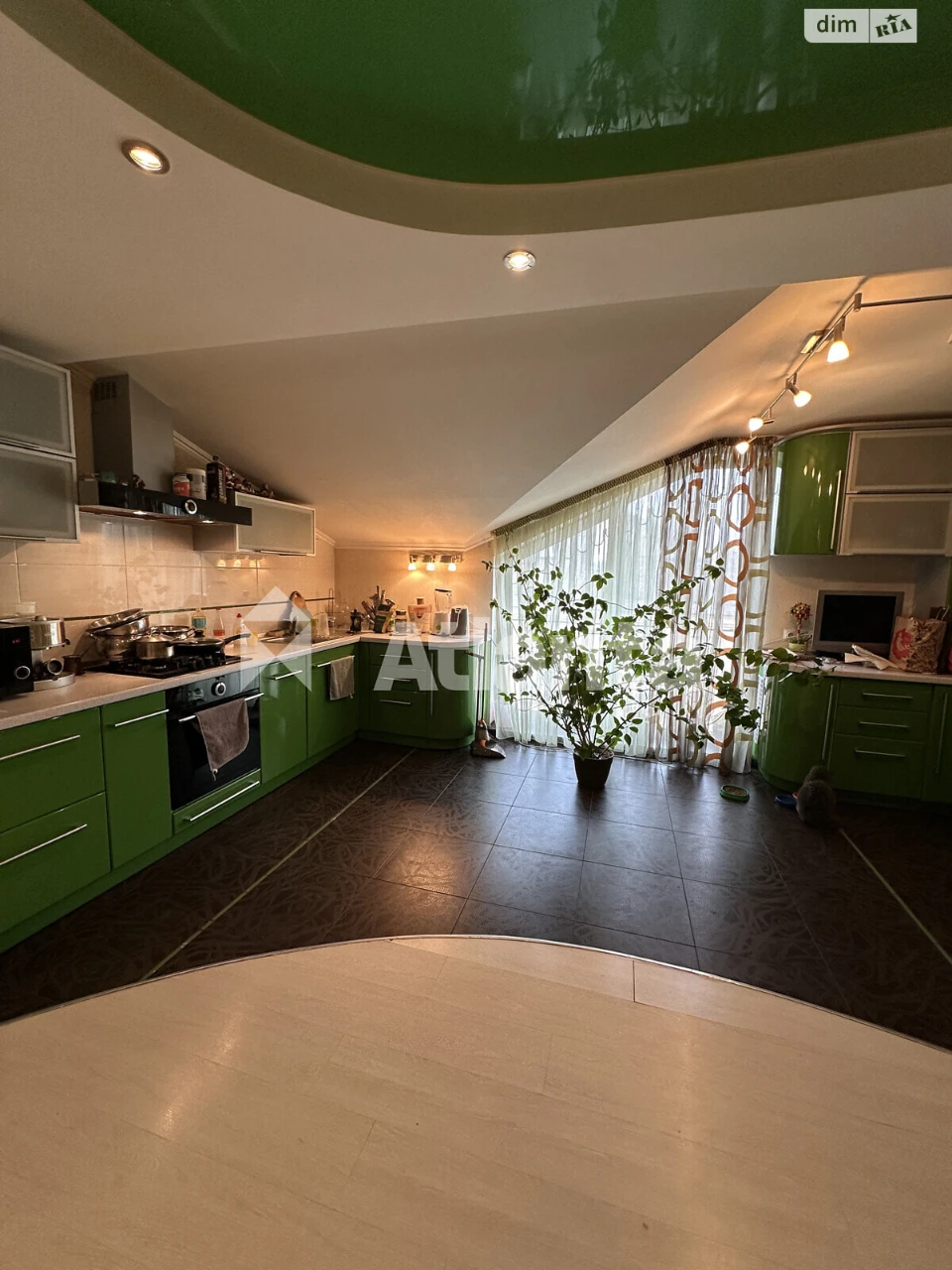 Long-Term Rental Apartment Near Zamost