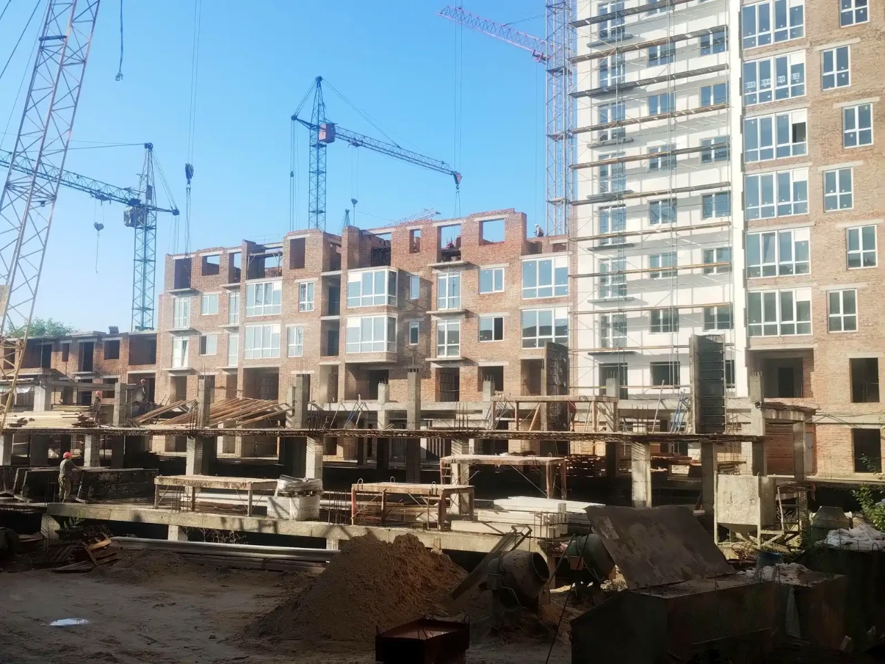 Продається квартира 1-комнатной, 37,5 м² на 13-м этаже.
