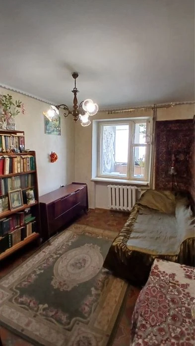 ЭКС! Сниженная цена!  Продам 2 комн.квартиру с большой кухней
