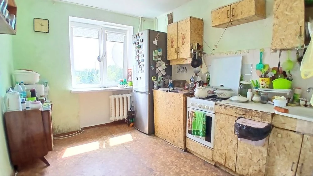 ЭКС! Сниженная цена!  Продам 2 комн.квартиру с большой кухней