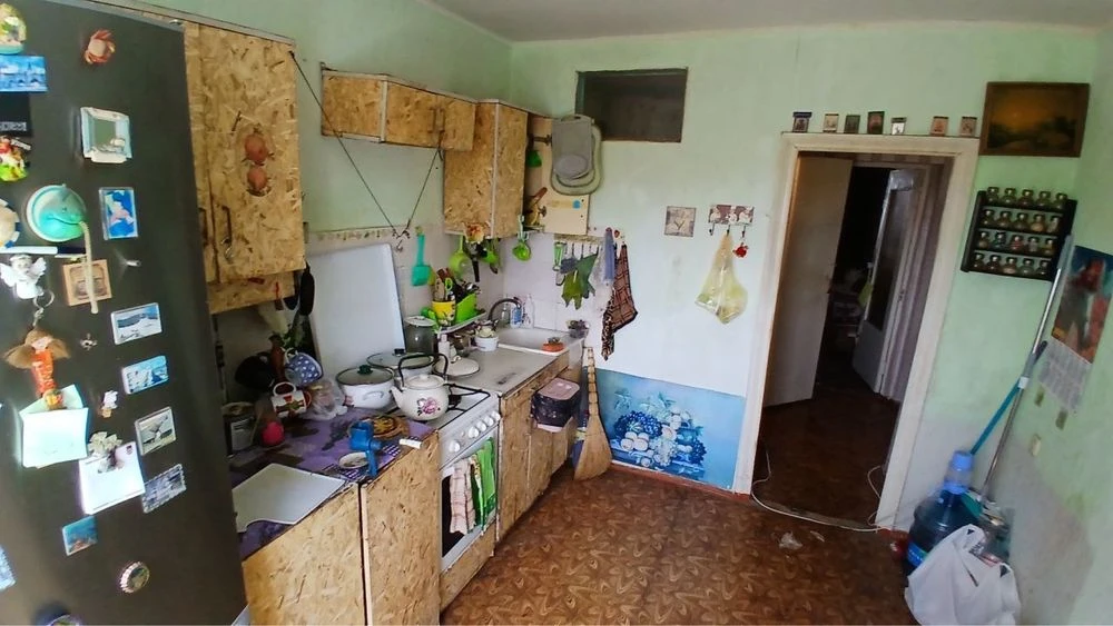 ЭКС! Сниженная цена!  Продам 2 комн.квартиру с большой кухней