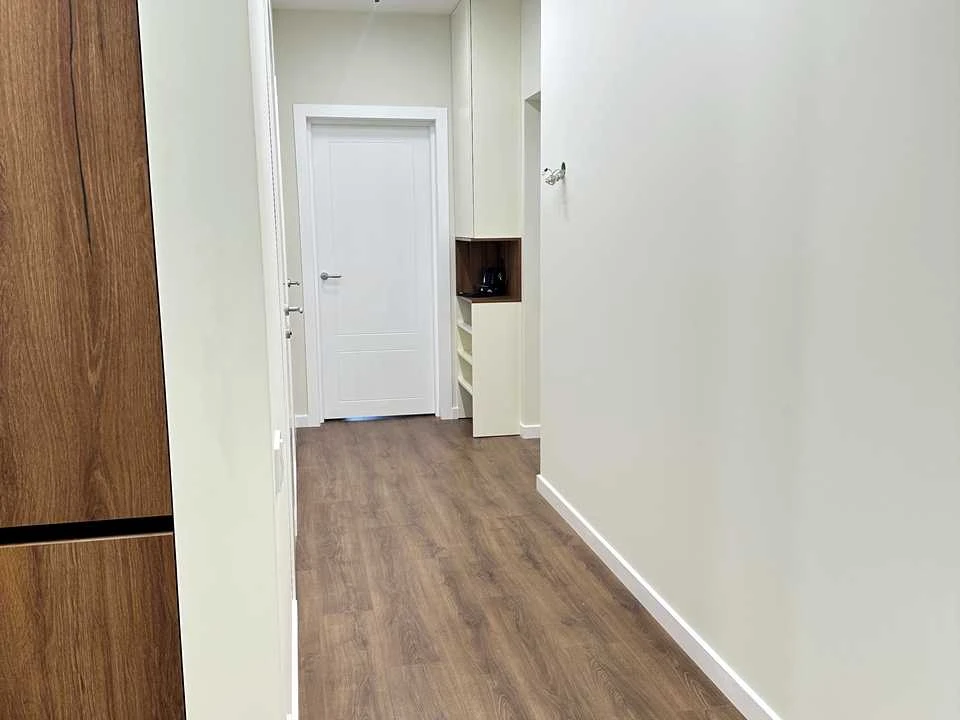 Apartment. Nabreshne-Rybalskaya Street, Kyiv