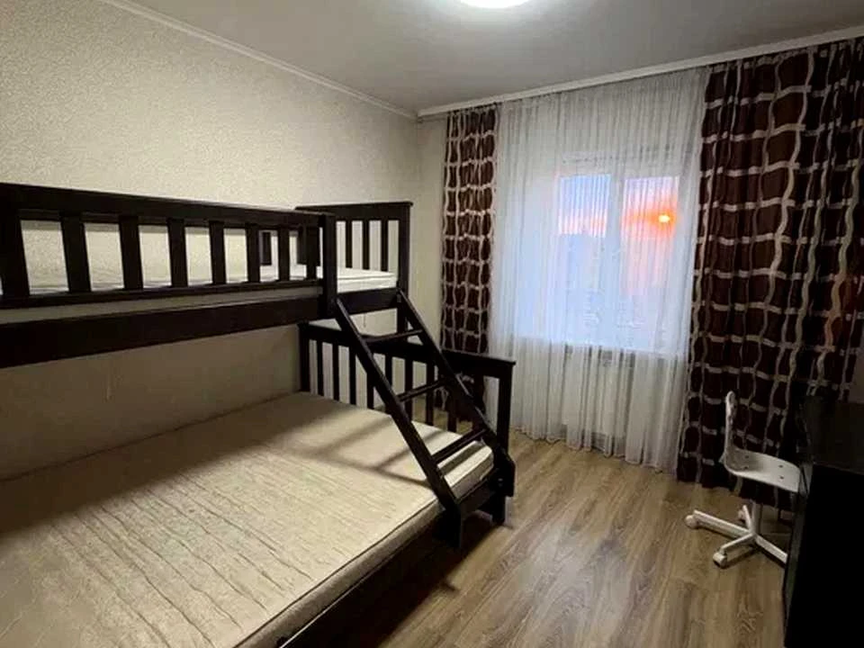 Apartment. Mykoly Ushakova st., Kyiv