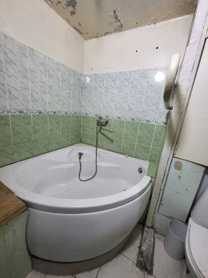 Продам 1-к квартиру Київ, Деснянський, Космонавта Волкова ву